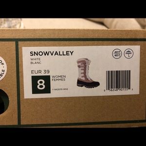 Brand new Kamik snowvalley women’s boots